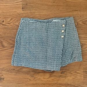 Black and white Skort